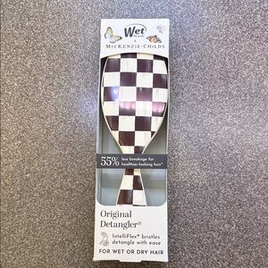 Wet Brush Original Detangler Courtly Check Pattern via